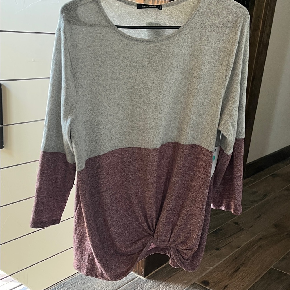 Pink Clover Gray and Purple Knotted Sweatshirt